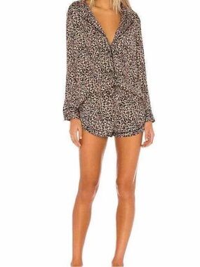 Plush Leopard Print Pajama Set Long Sleeve Top and Shorts Tan Black Small
